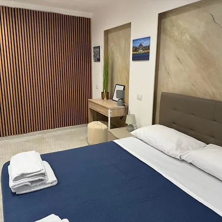 Parthenope House アパート ナポリ