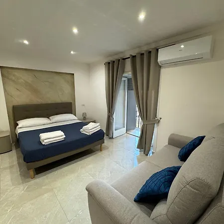 Parthenope House Апартаменты Неаполь