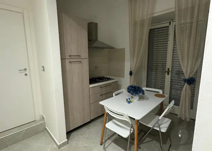 Parthenope House Apartament *